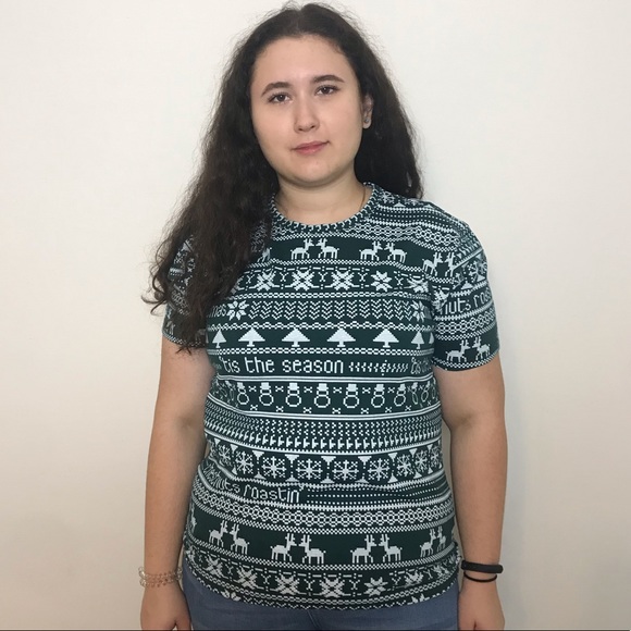 tis the Season T-Shirt - Picture 2 of 6